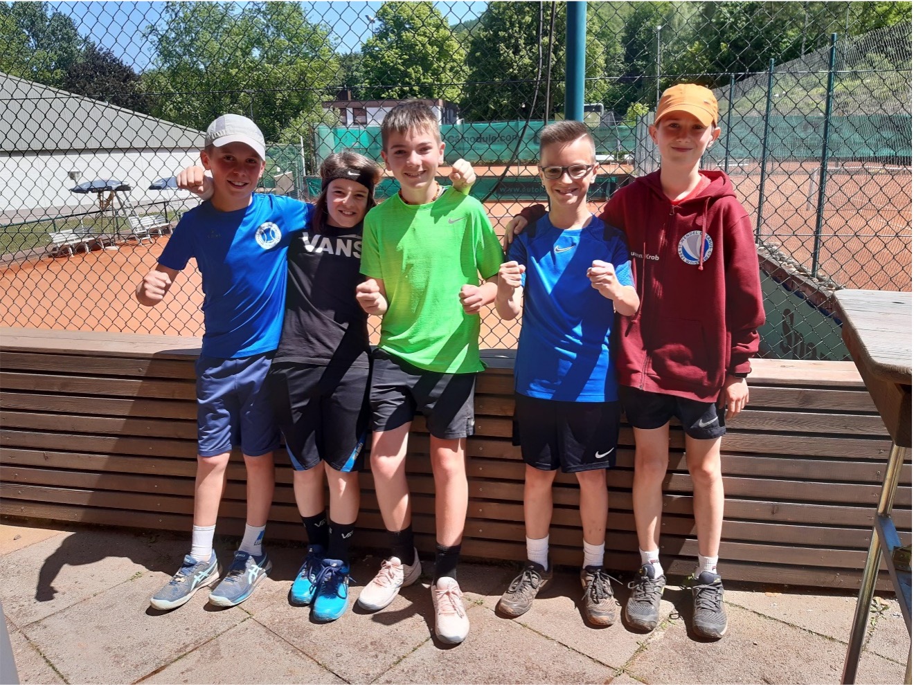 Tennis 2. Platz beim Landesentscheid JTFO CusanusGymnasium